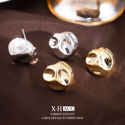 金色不規則電鍍耳釘－商品主圖｜https://igowo.tw/