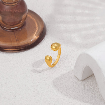 金色水滴可調式戒指－第二視角實拍｜https://igowo.tw/