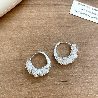 藍色花朵小巧耳環－細節特寫12｜https://igowo.tw/