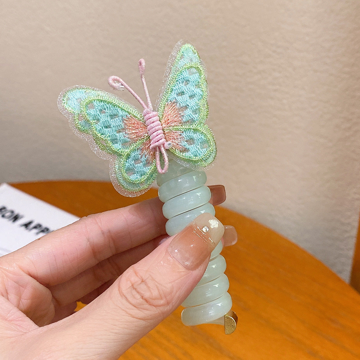 蝴蝶刺繡髮圈