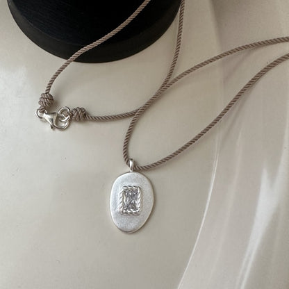 S925銀韓版小眾設計感磨砂啞光鋯石項鏈博主款時髦INS風鎖骨鏈