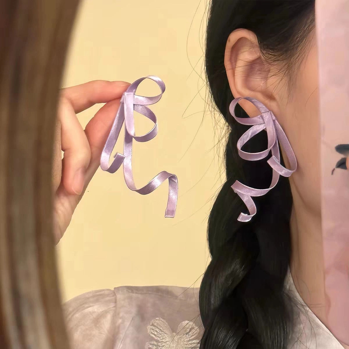 仙氣飄飄~布藝織帶蝴蝶耳釘時尚芭蕾風甜美耳環設計感小眾耳飾女