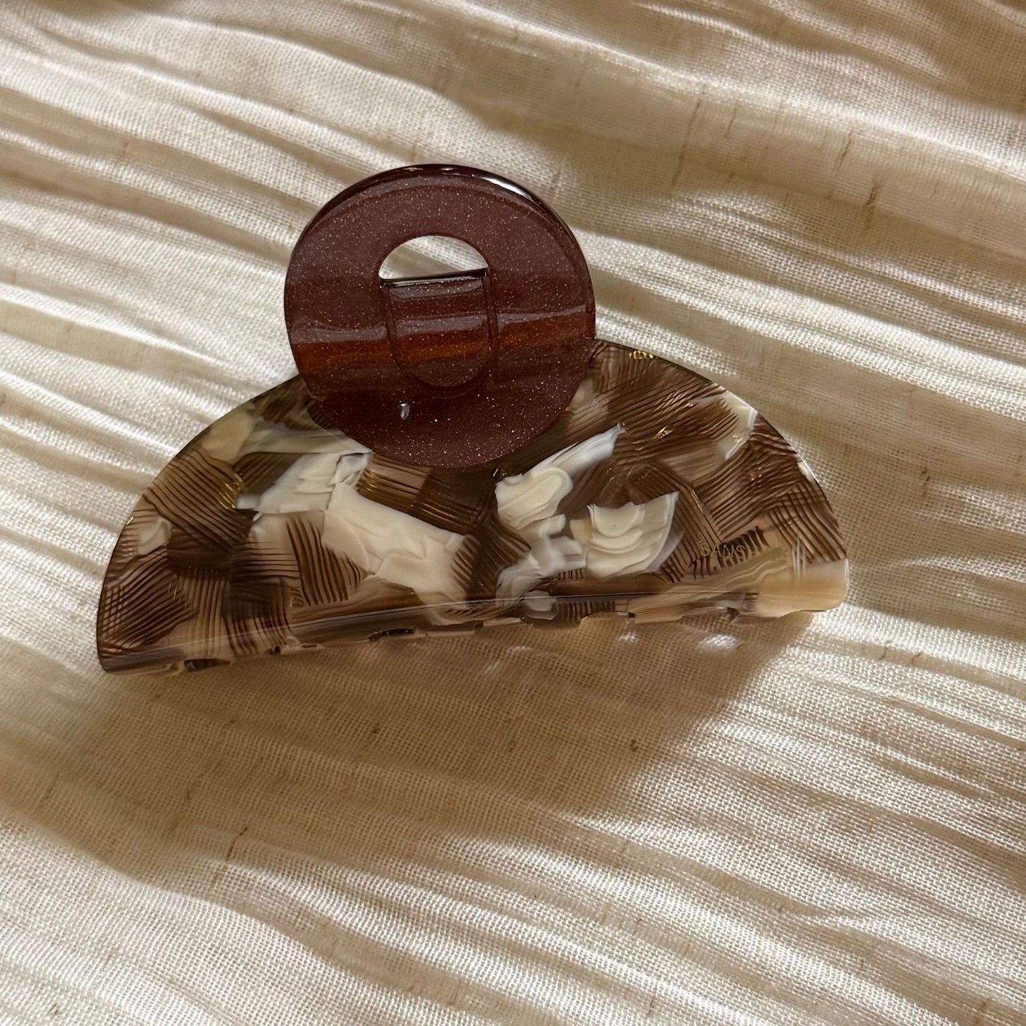 撞色簡約鯊魚夾