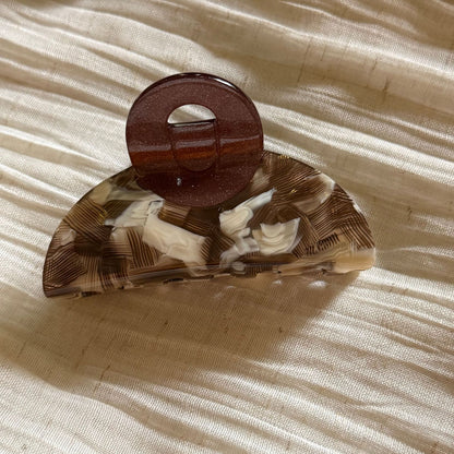 撞色簡約鯊魚夾