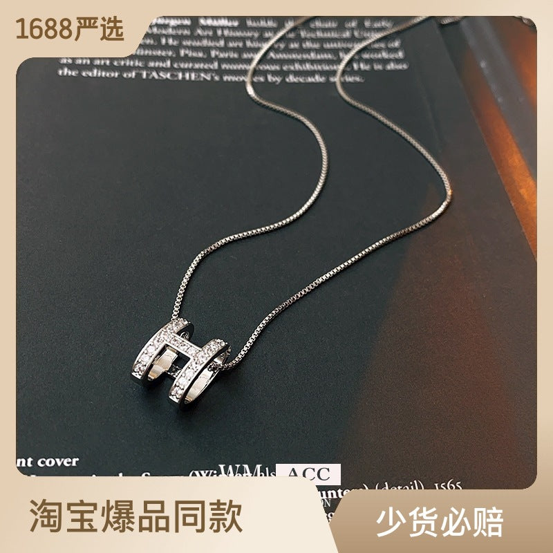 鋯石字母簡約項鍊－2#項鍊-金色H款實拍｜https://igowo.tw/