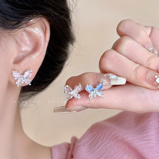 S925粉色貓眼石蝴蝶耳釘－商品主圖｜https://igowo.tw/