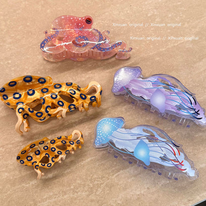 漸層醋酸板材鯊魚夾－咖色小號款細節｜https://igowo.tw/