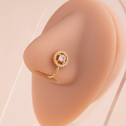 金色愛心U形鑲鑽飾品－/正方形款細節｜https://igowo.tw/