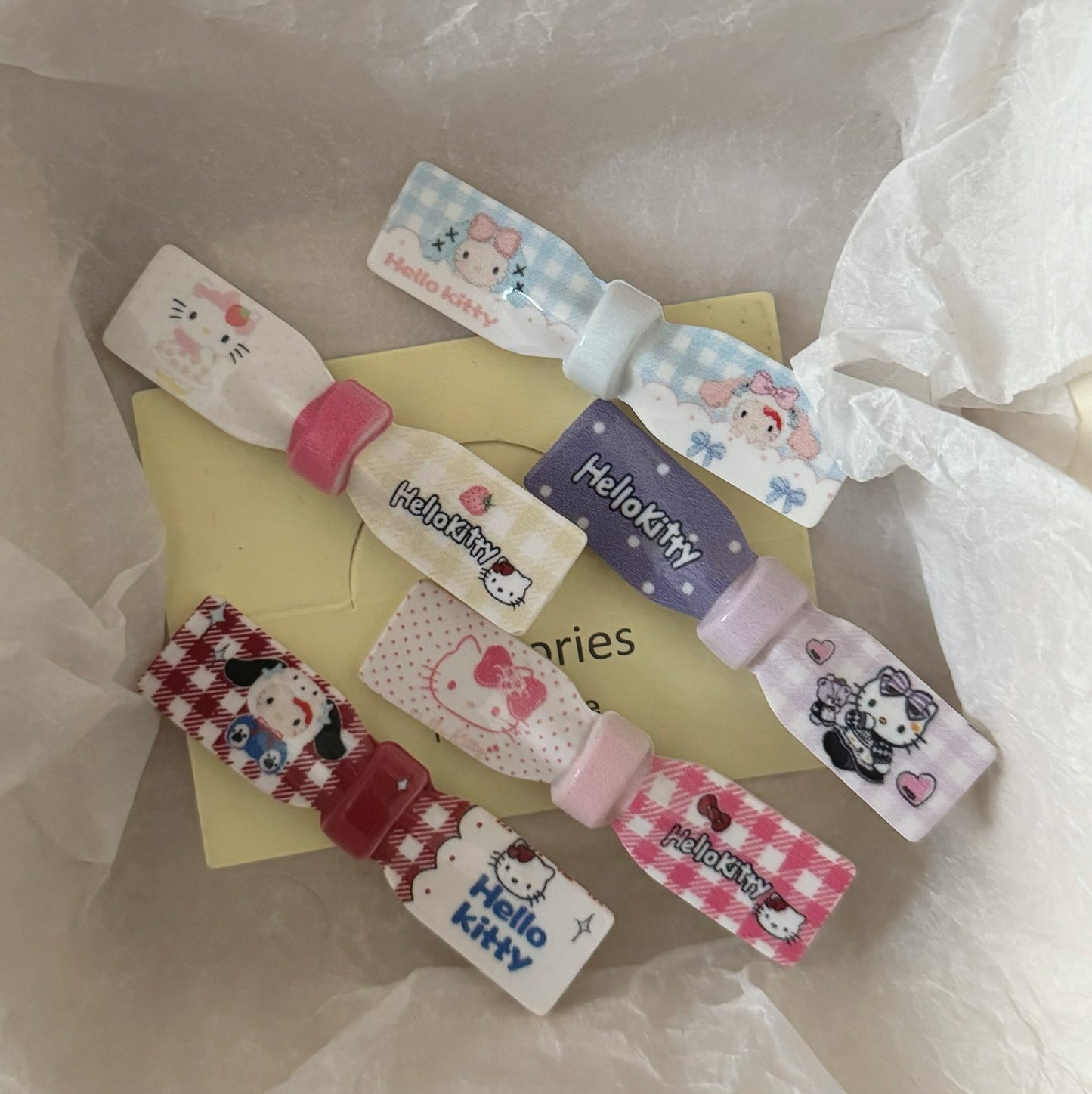 繽紛貓咪蝴蝶結髮夾－商品主圖｜https://igowo.tw/