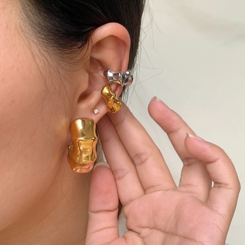 不鏽鋼竹節誇張耳釘－商品主圖｜https://igowo.tw/