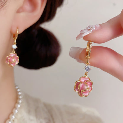 琺瑯山茶花流蘇耳扣－商品主圖｜https://igowo.tw/