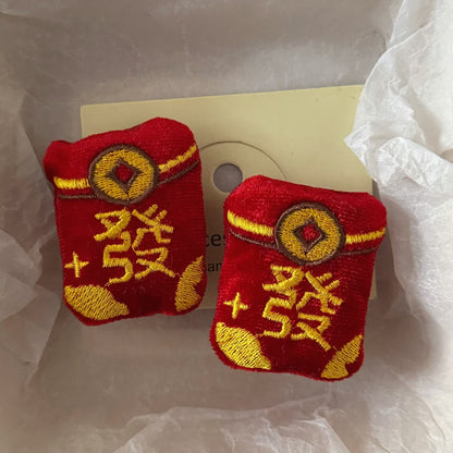 紅色絨面髮夾－商品主圖｜https://igowo.tw/