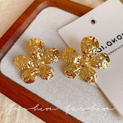 金色金屬花朵復古耳環