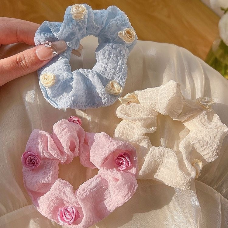 玫瑰山茶花髮圈－商品主圖｜https://igowo.tw/