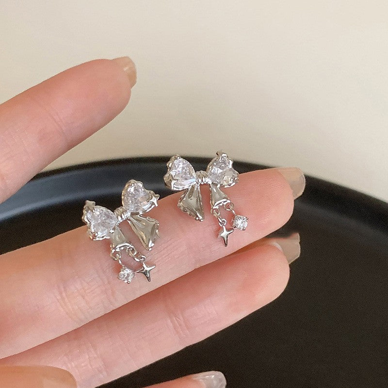 銀針超閃鑲鉆牛角不對稱珍珠耳釘女冷淡風小眾耳環輕奢高級感耳飾