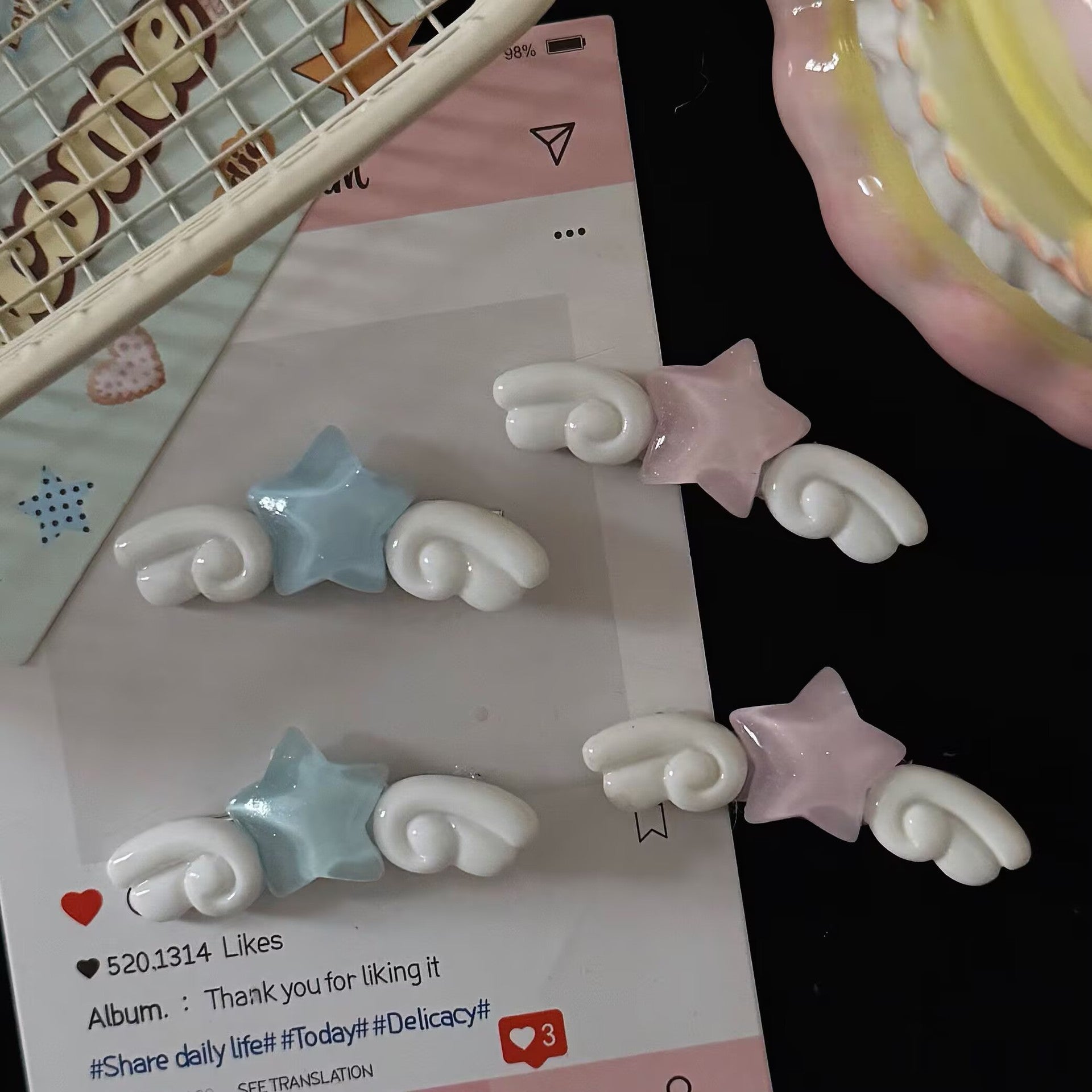 粉色星星翅膀髮夾－商品主圖｜https://igowo.tw/