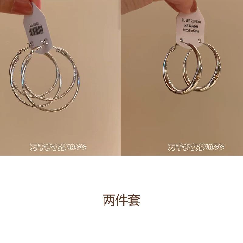 素圈誇張耳扣－細節特寫8｜https://igowo.tw/