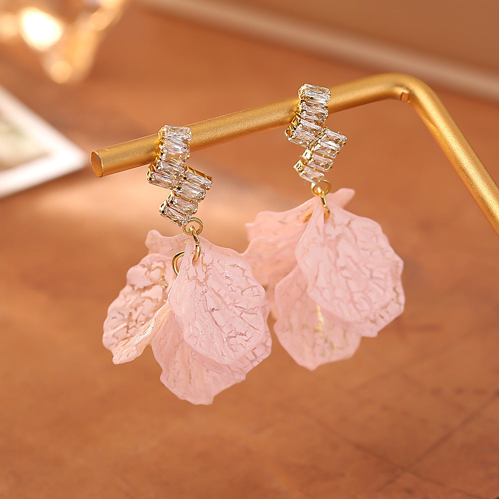 鋯石花朵流蘇簡約耳釘－商品主圖｜https://igowo.tw/