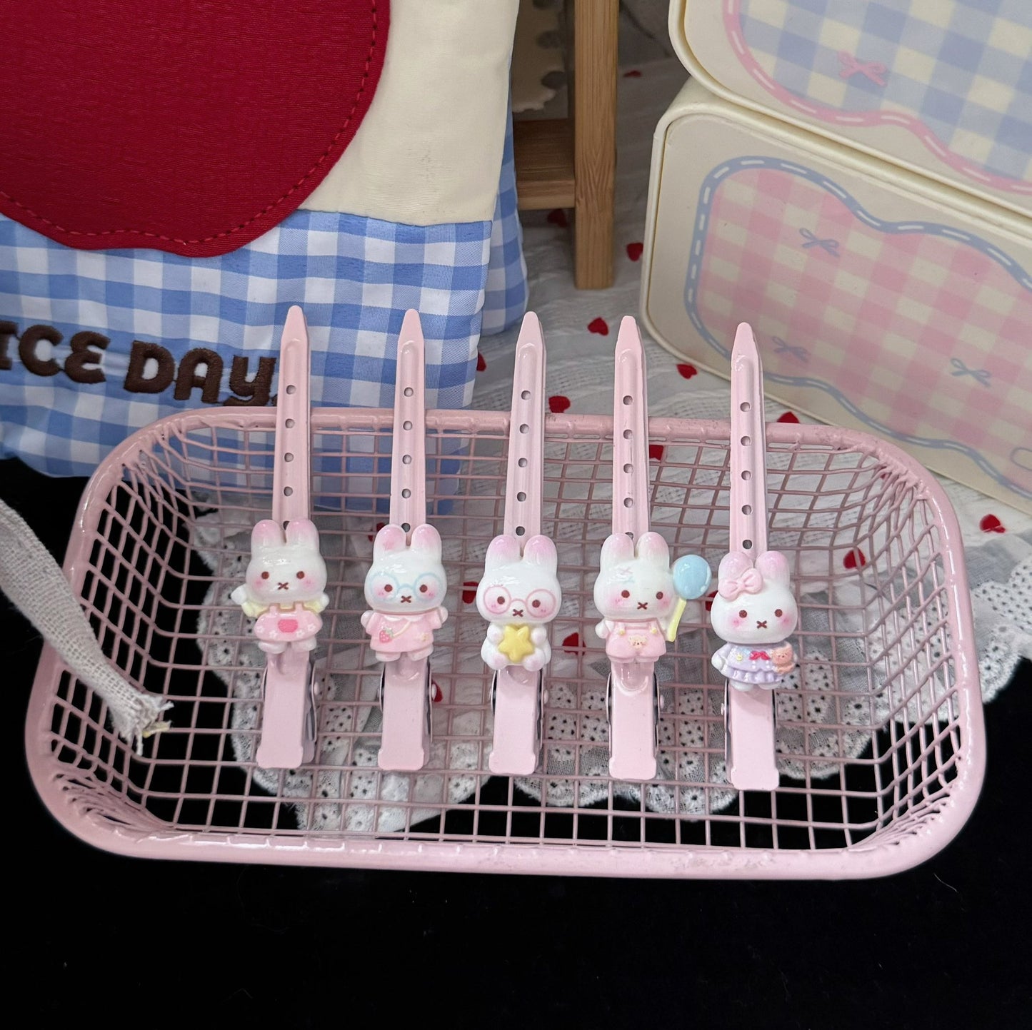 粉色兔子卡通髮夾－商品主圖｜https://igowo.tw/