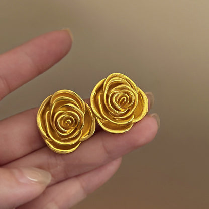 珍珠銀針花朵流蘇耳釘－細節特寫41｜https://igowo.tw/