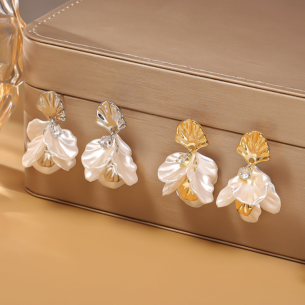 S925花朵流蘇耳環－商品主圖｜https://igowo.tw/