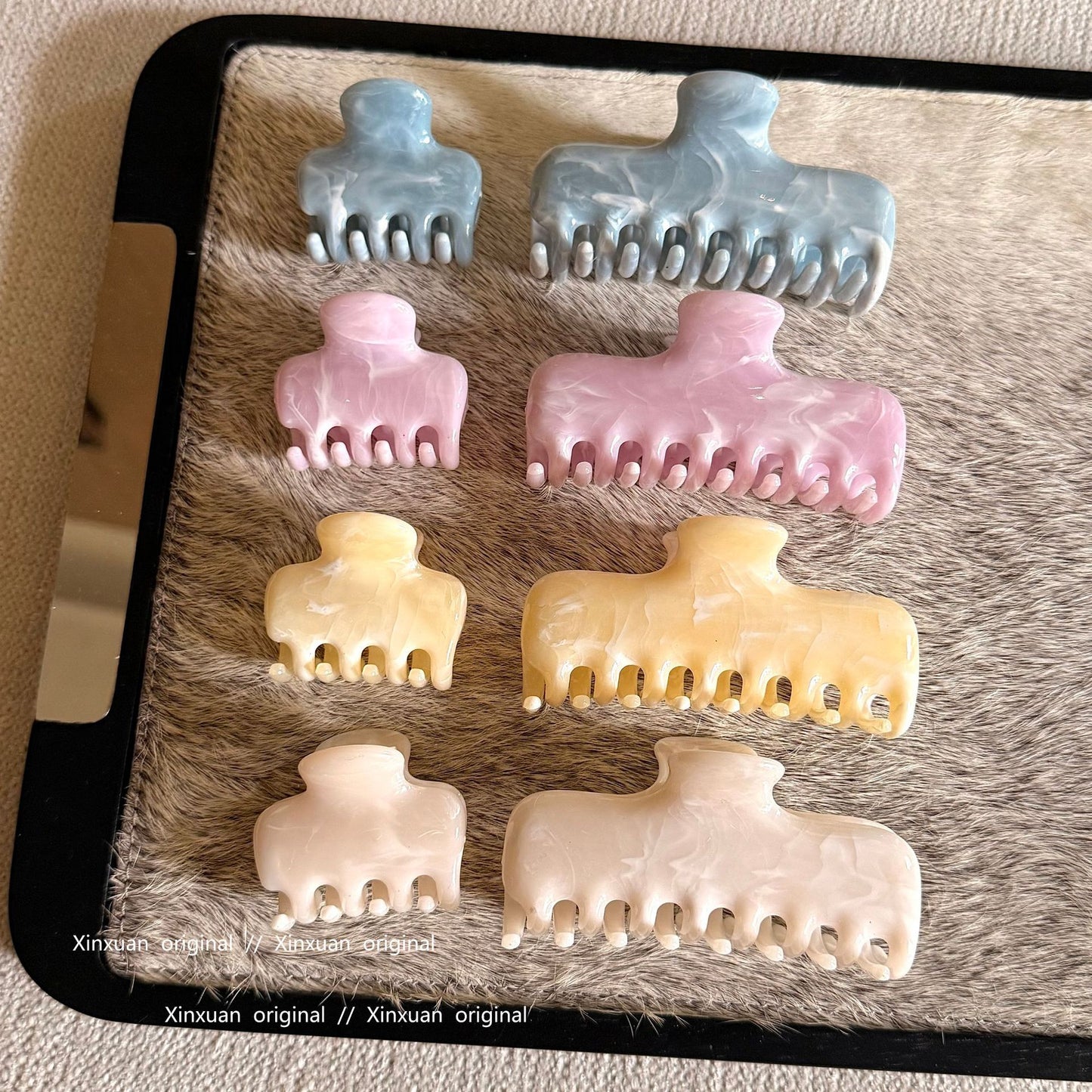 復古簡約鯊魚夾－商品主圖｜https://igowo.tw/
