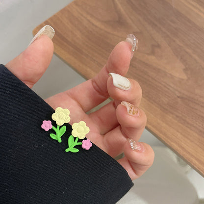 撞色銀針花朵小巧耳釘