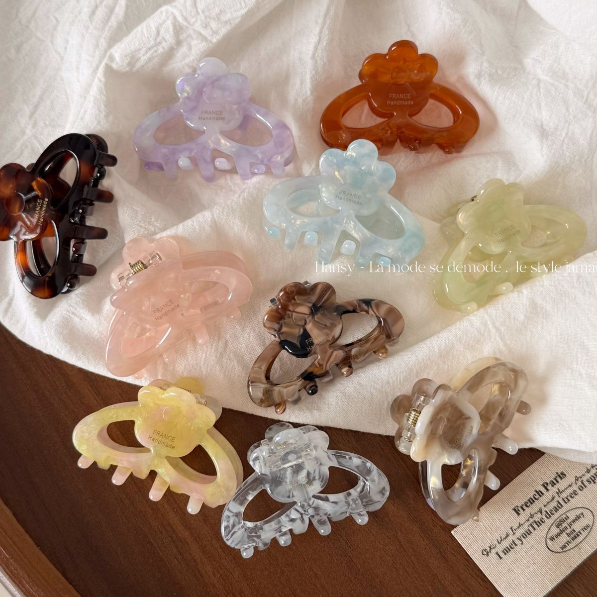 醋酸板材花朵鏤空髮夾－商品主圖｜https://igowo.tw/