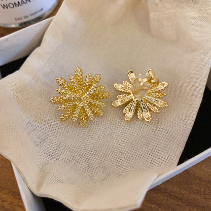 耳夾~18k真金電鍍金屬立體花朵無耳洞耳環氣質百搭輕奢高級感耳飾