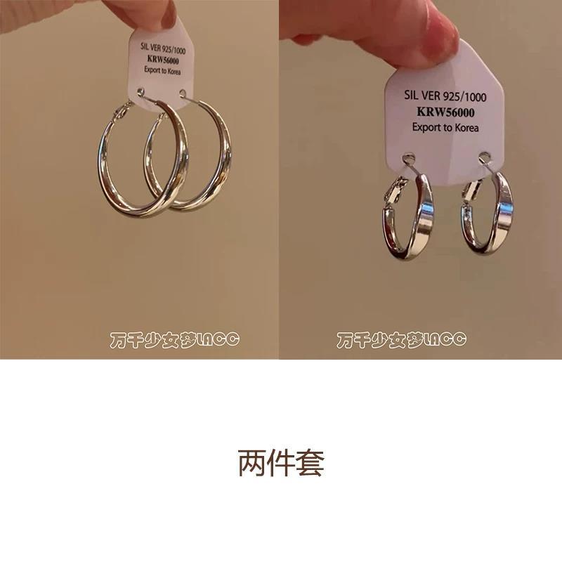 素圈誇張耳扣－細節特寫9｜https://igowo.tw/