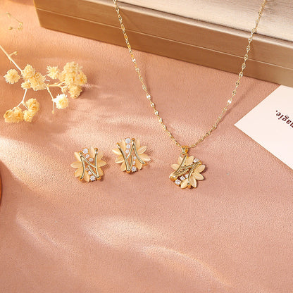 貓眼石鋯石花朵項鍊－商品主圖｜https://igowo.tw/