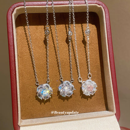 鋯石花朵圓形項鍊－商品主圖｜https://igowo.tw/