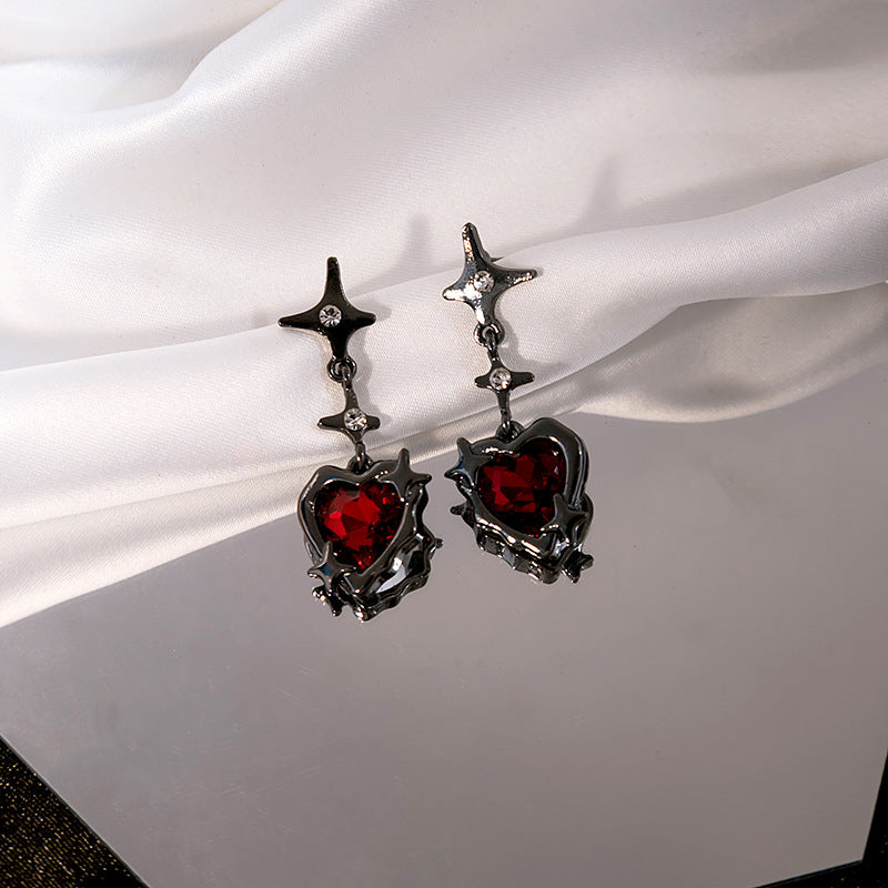 銀針愛心星星鑲鑽耳釘－2/白色款實拍｜https://igowo.tw/