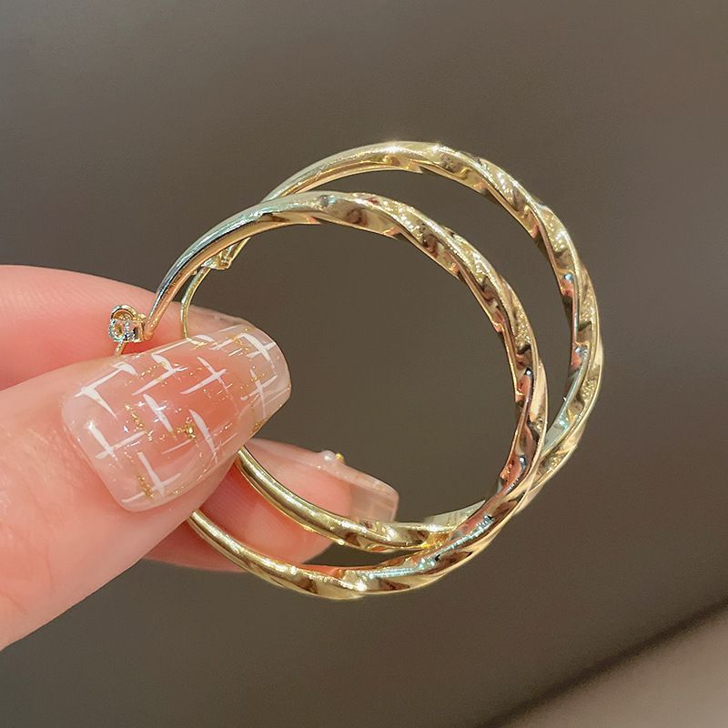 歐美跨境金屬感樹葉亮片耳釘小眾獨特設計感耳環輕奢高級感耳飾女