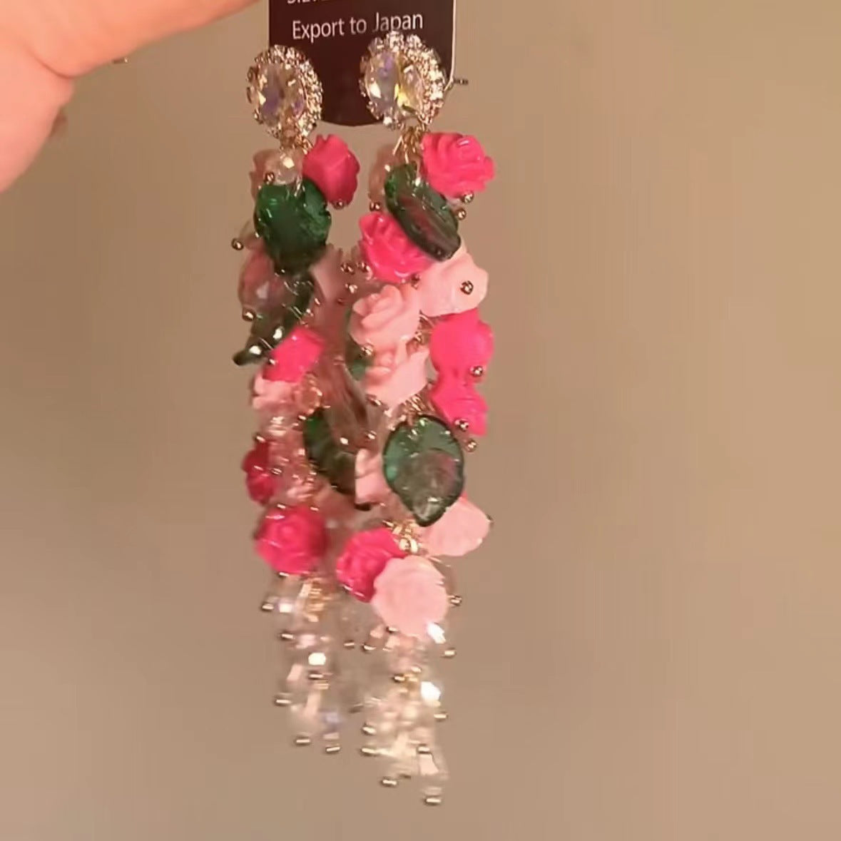 珍珠銀針花朵耳墜－細節特寫25｜https://igowo.tw/
