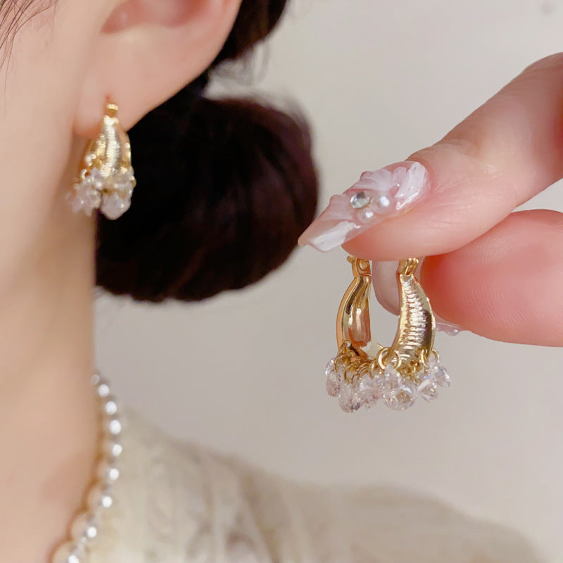 水晶金屬簡約耳扣－商品主圖｜https://igowo.tw/