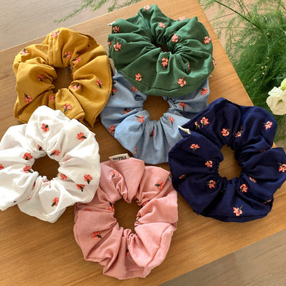 大腸圈花朵復古髮圈－商品主圖｜https://igowo.tw/
