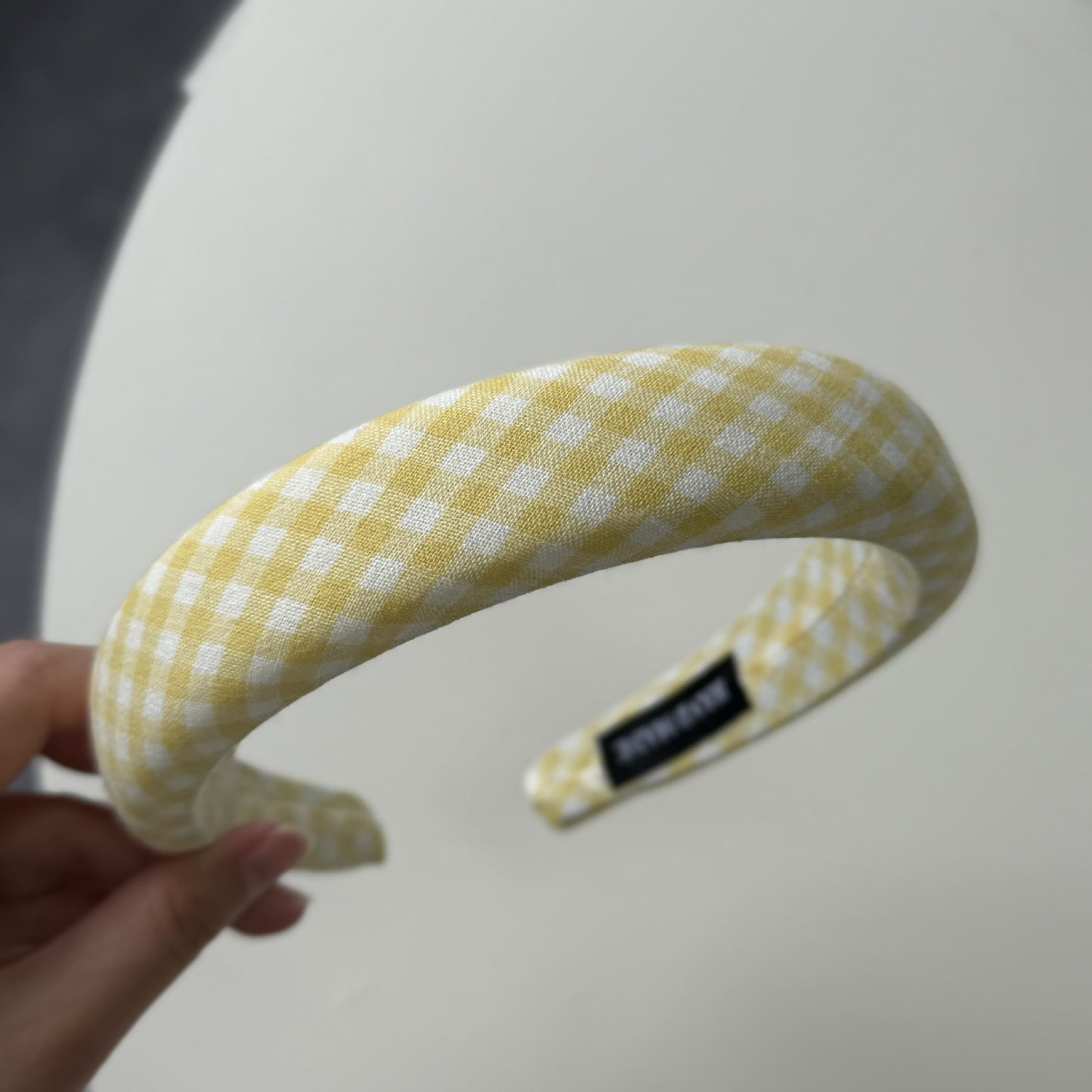 格紋簡約髮箍－黃格寬款髮箍款細節｜https://igowo.tw/