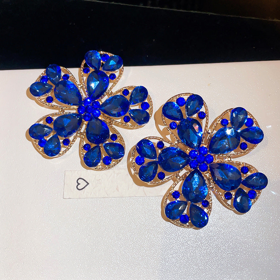 銀針水滴花朵鑲鑽耳釘