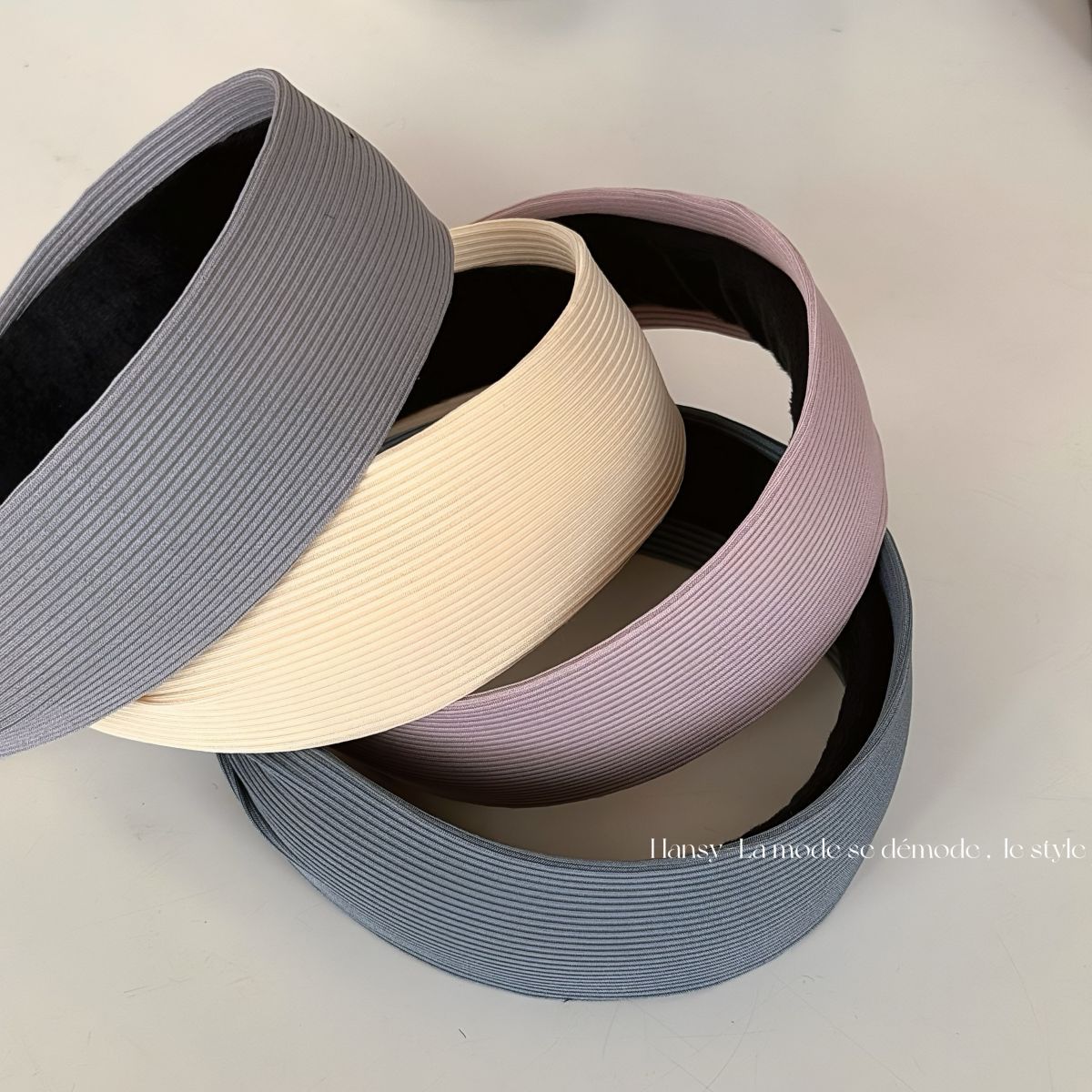 寬版簡約髮箍－商品主圖｜https://igowo.tw/