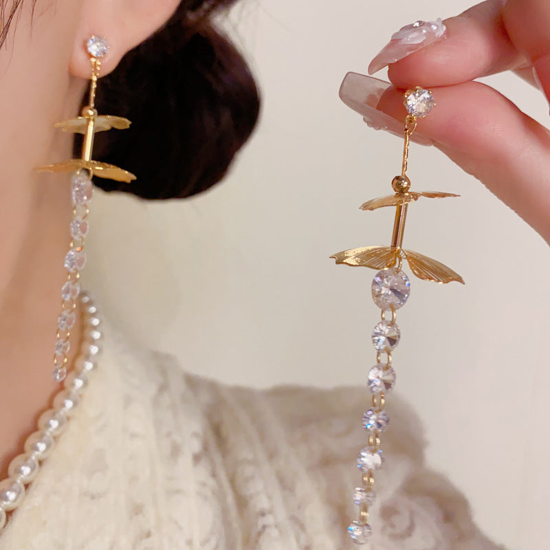 鋯石金屬花朵流蘇耳墜－商品主圖｜https://igowo.tw/