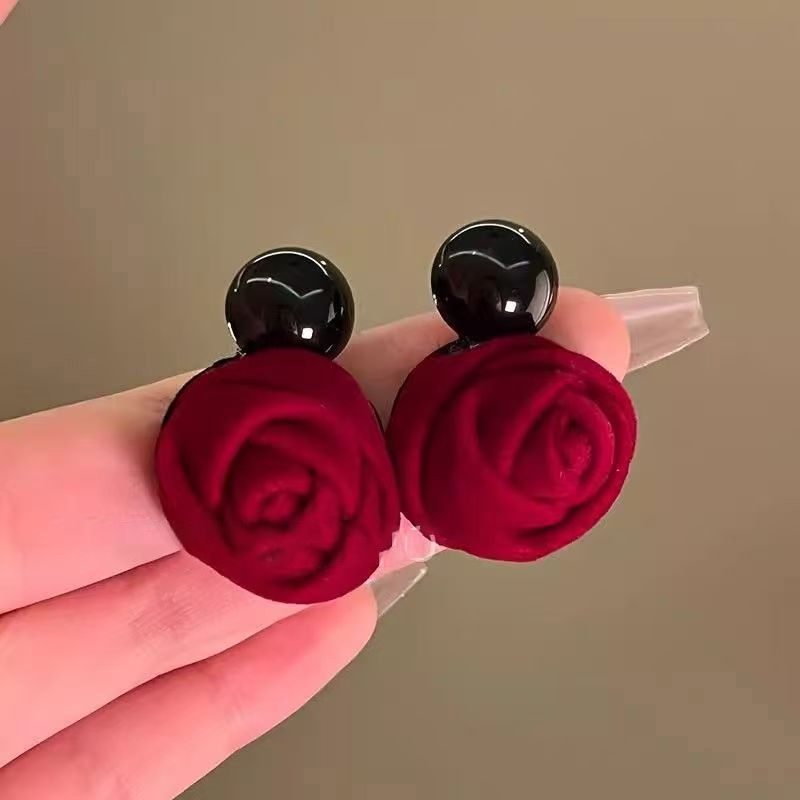 復古紅珍珠蝴蝶結耳環－細節特寫20｜https://igowo.tw/
