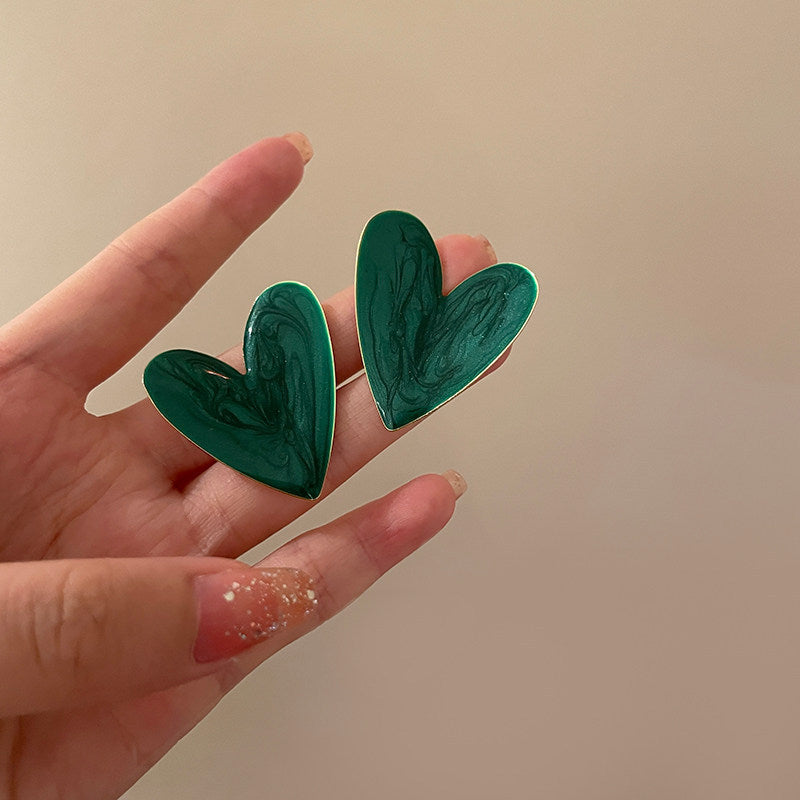 綠色鋯石花朵復古耳釘－細節特寫12｜https://igowo.tw/
