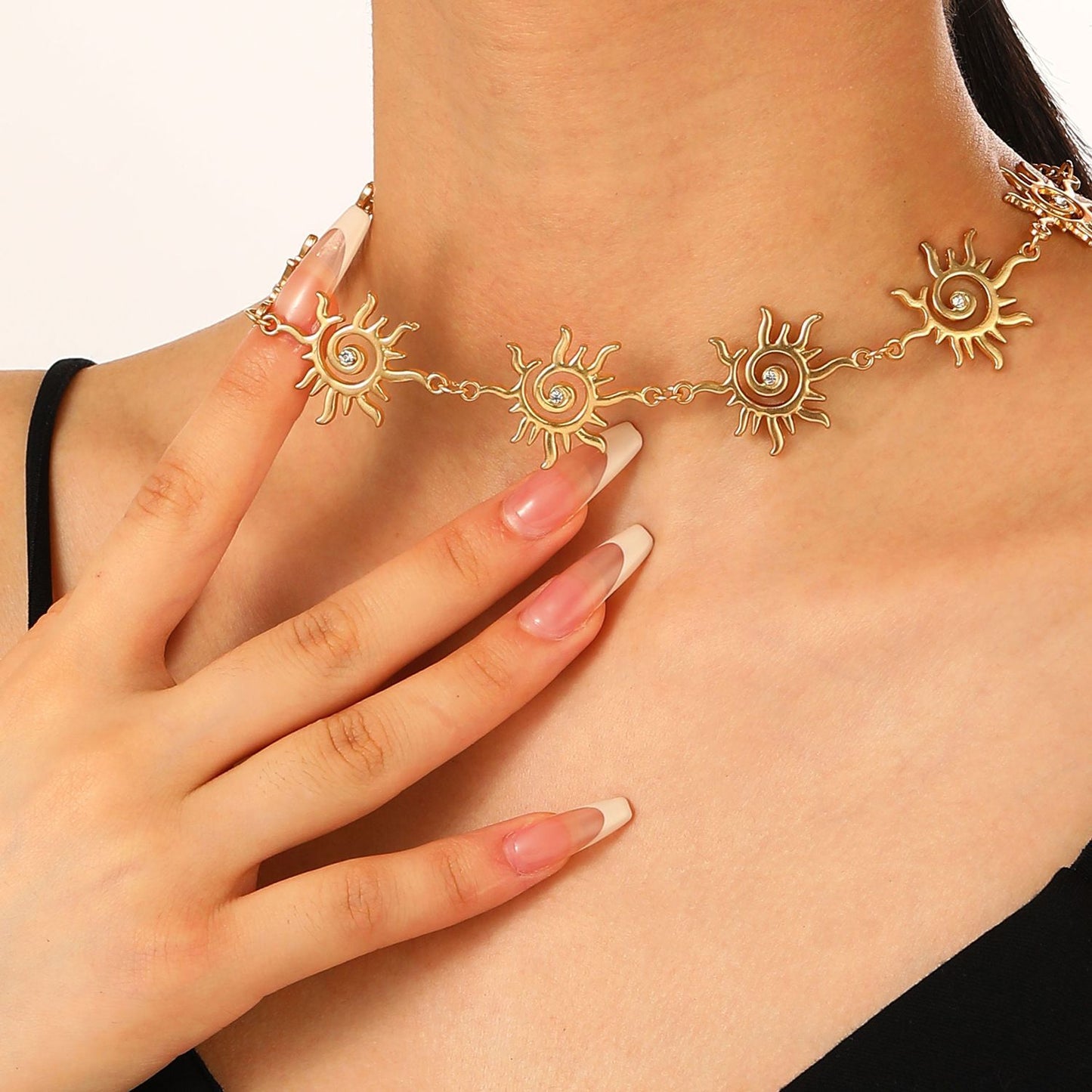 太陽花復古簡約項鍊－商品主圖｜https://igowo.tw/