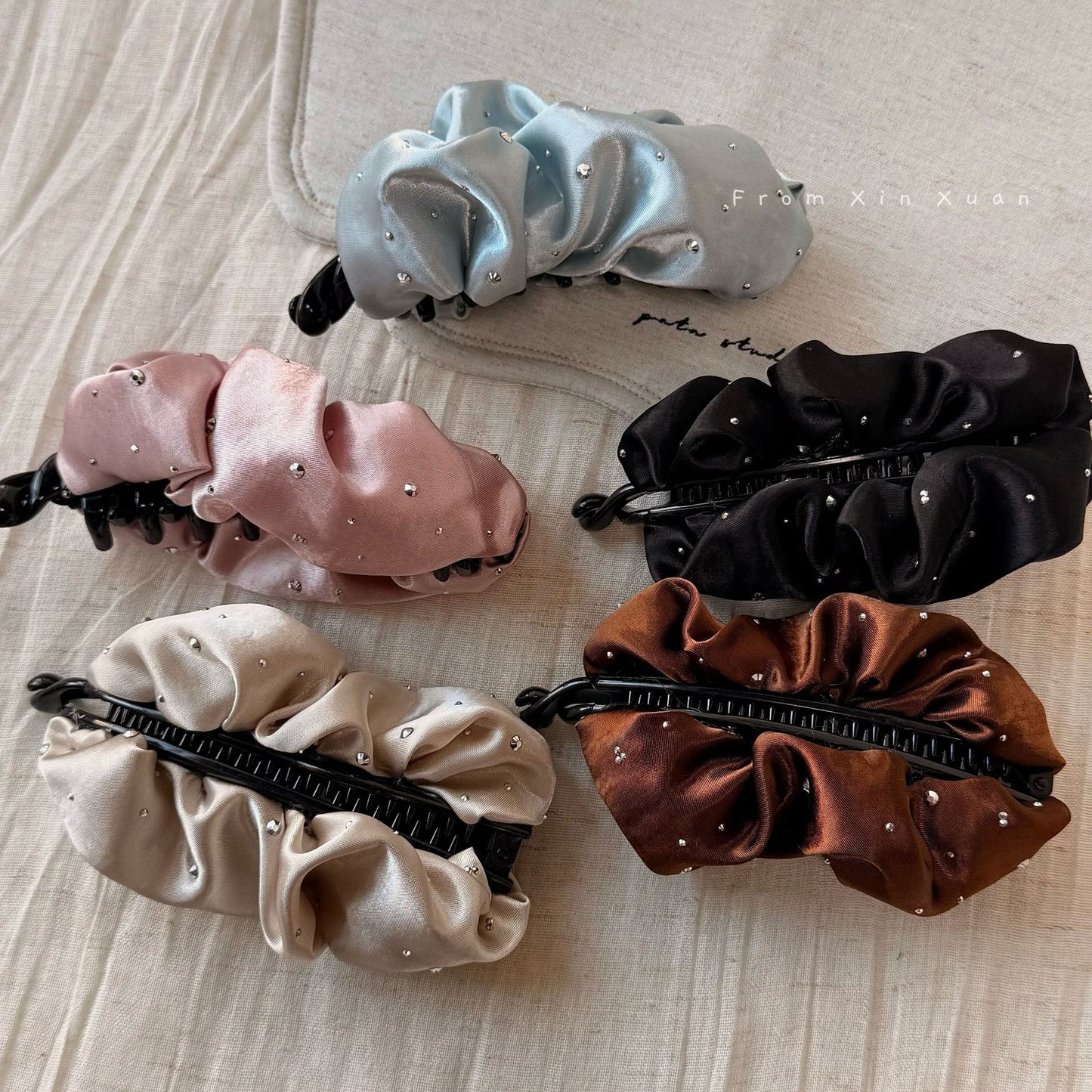 鋯石簡約髮夾－商品主圖｜https://igowo.tw/