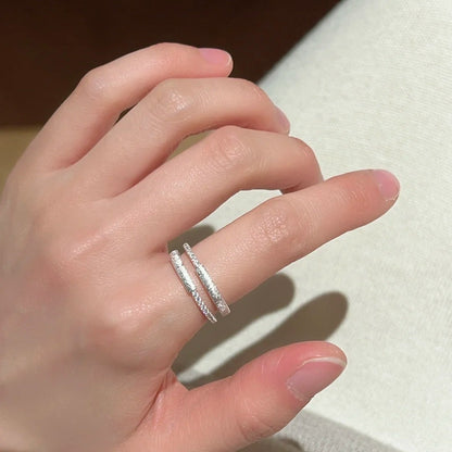 鋯石磨砂微鑲戒指－細節特寫2｜https://igowo.tw/