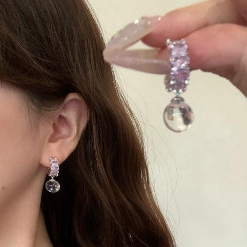 鋯石樹脂C形耳釘－銀針-銀色-紫色款實拍｜https://igowo.tw/