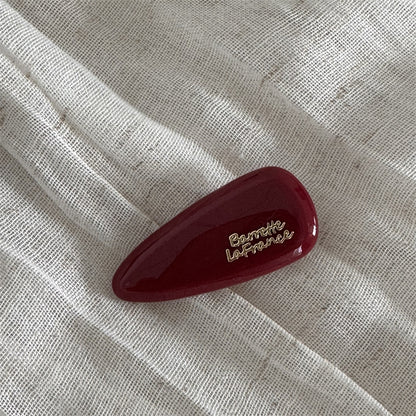 紅色字母小巧髮夾