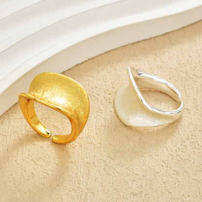 金色磨砂拉絲戒指－商品主圖｜https://igowo.tw/