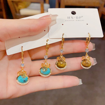 流蘇鑲鑽耳扣－商品主圖｜https://igowo.tw/